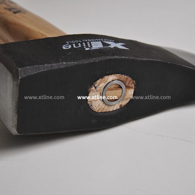 Kalač 2500g dřevěná násada XTline XT33052