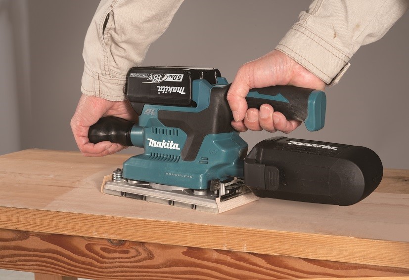 Makita DBO380Z bruska vibrační 93x185mm 18V bez aku