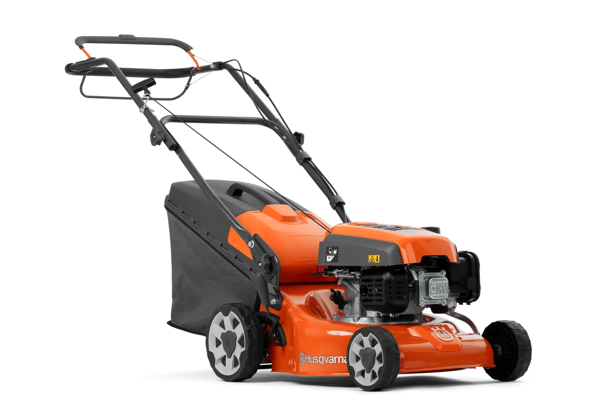 HUSQVARNA LC140SP motorová sekačka 9704882-01