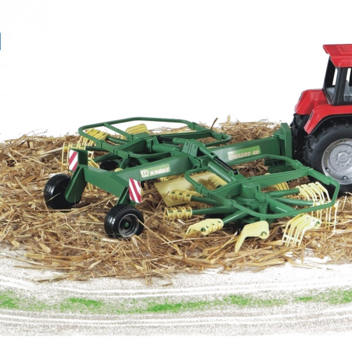 BRUDER 2216 Shrnovač sena KRONE