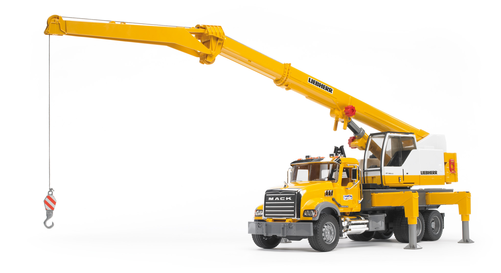 BRUDER 2818 Žlutý Jeřáb MACK Granite BR 2818