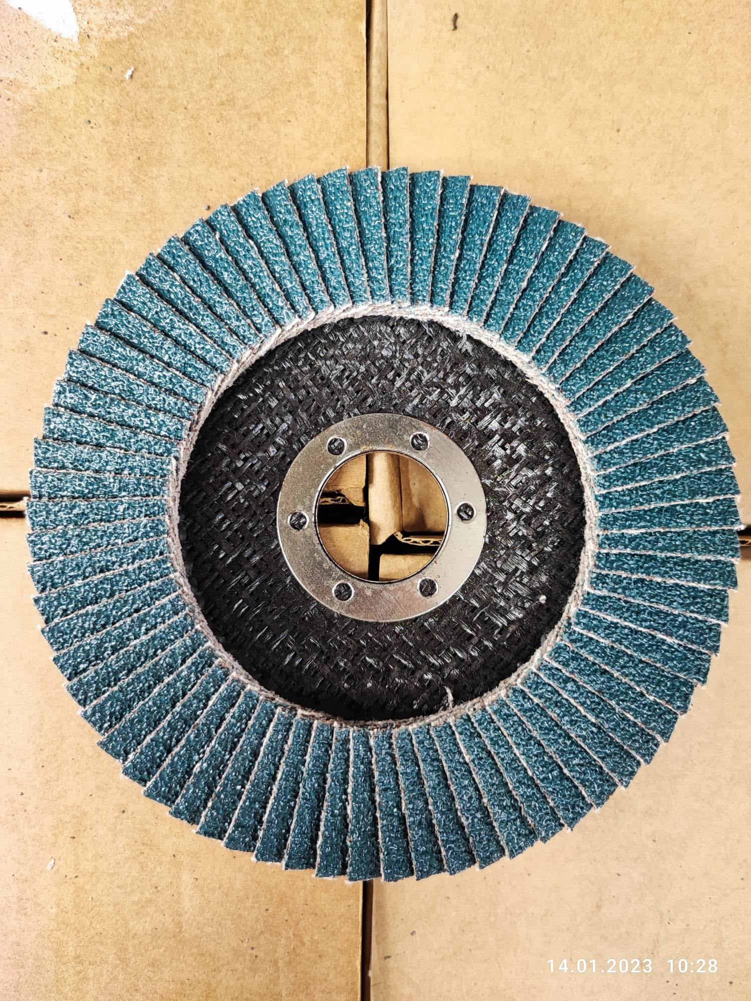 Lamelový kotouč 115mm, P40 Zirkon