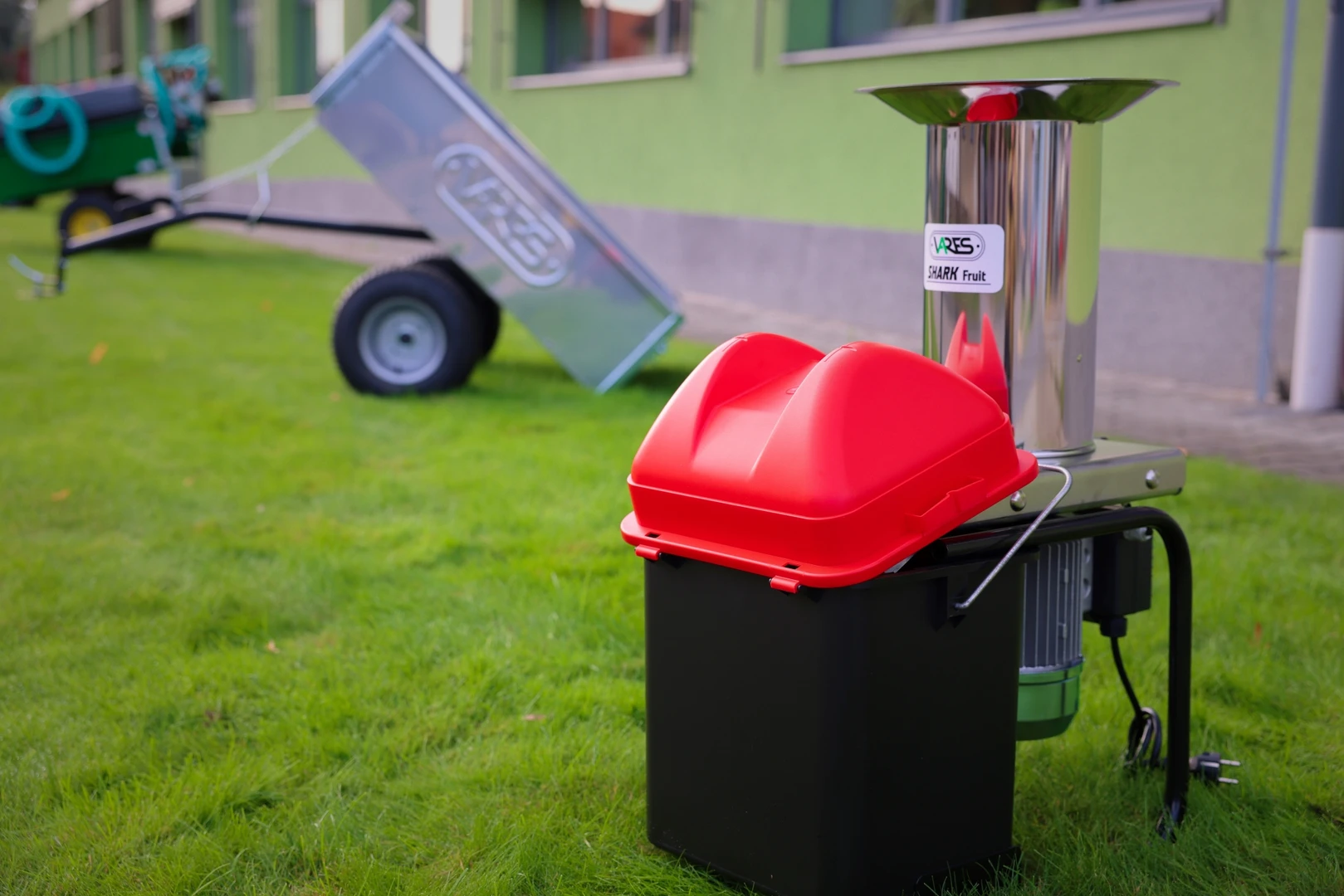 Drtič ovoce VARES Fruit SHARK 1,1 kW