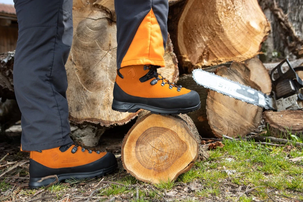Haix Protector Forest 2.1 GTX UK 6.5 / EU 40 Protipořezová obuv oranžová/černá