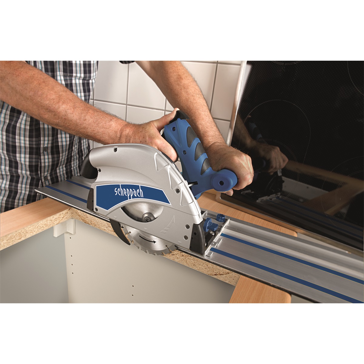 Scheppach PL 55 ponorna pila + 2x vodici lista 700 mm 5901802915
