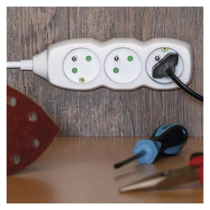 Prodlužovací kabel 2m, 4 zásuvky EMOS P0412