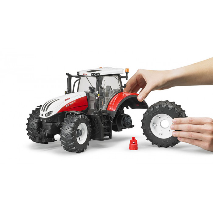 BRUDER 3180 Traktor STEYR 6300 Terrus CVT