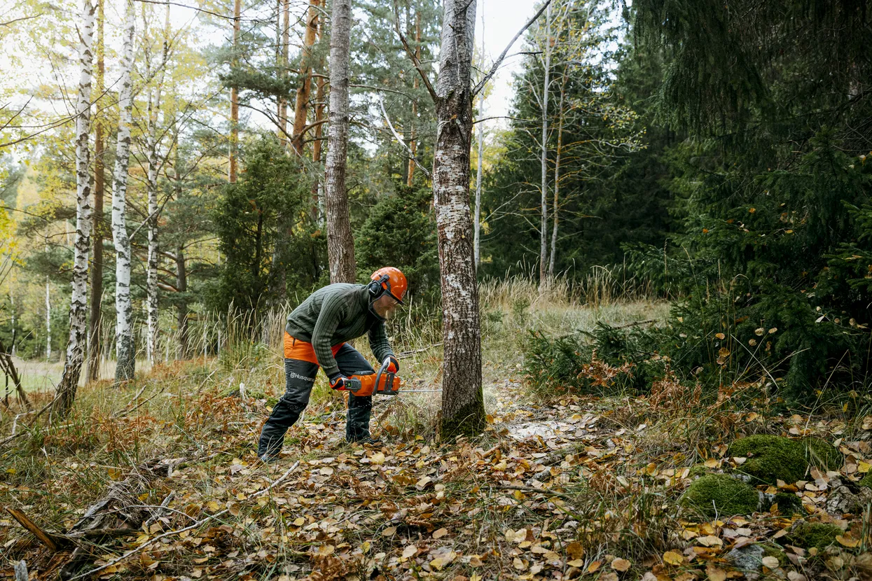 HUSQVARNA 340i bez akumulátoru a nabíječky