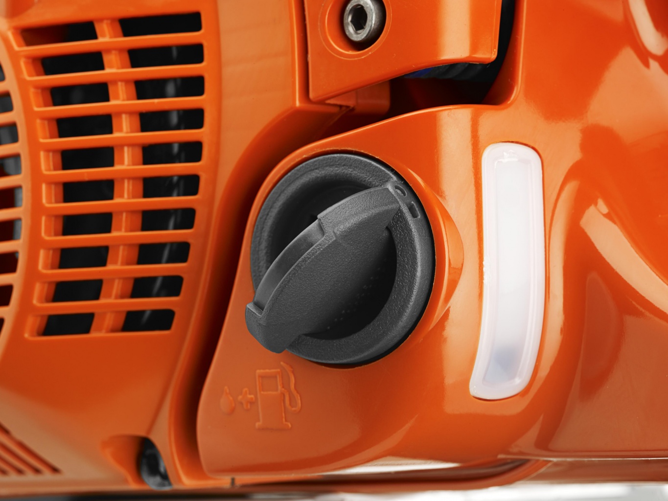 HUSQVARNA 445 15" řetězová pila benzin 9705587-35