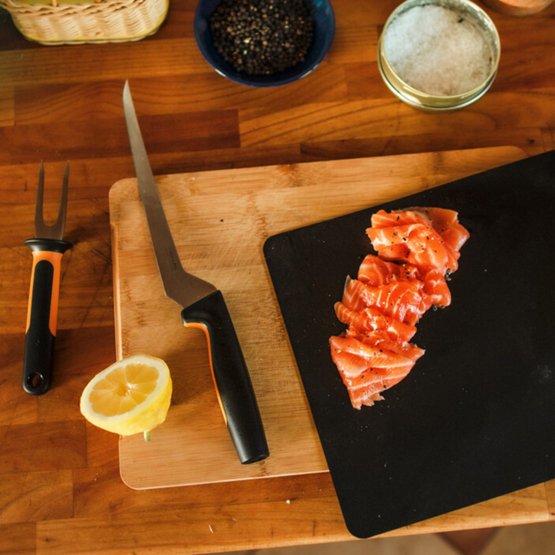 Nůž filetovací 22 cm Functional Form FISKARS 1057540