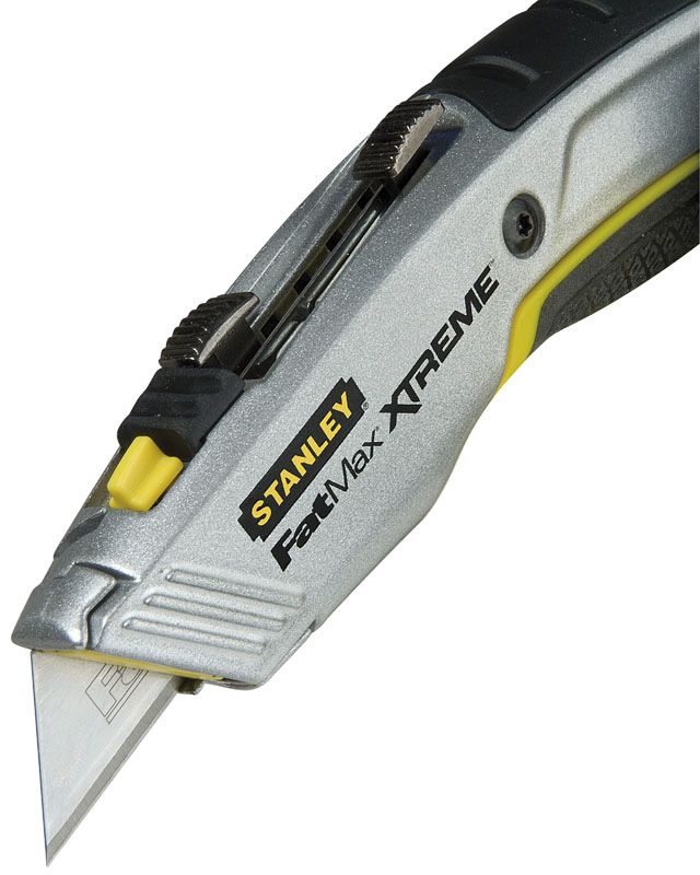 Dvouplátkový zasouvací nůž 180mm Stanley FatMax 0-10-789