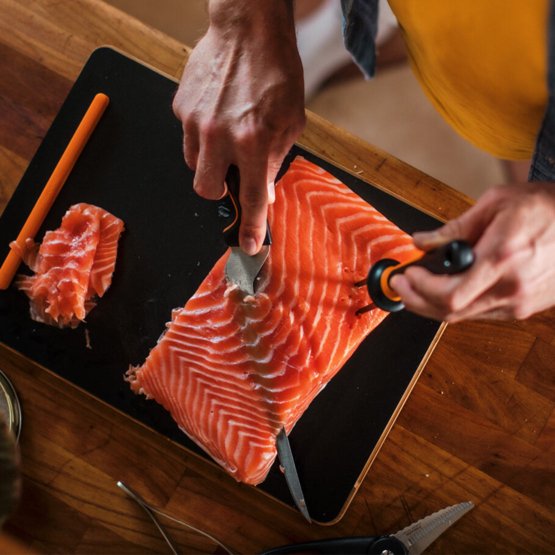 Nůž filetovací 22 cm Functional Form FISKARS 1057540