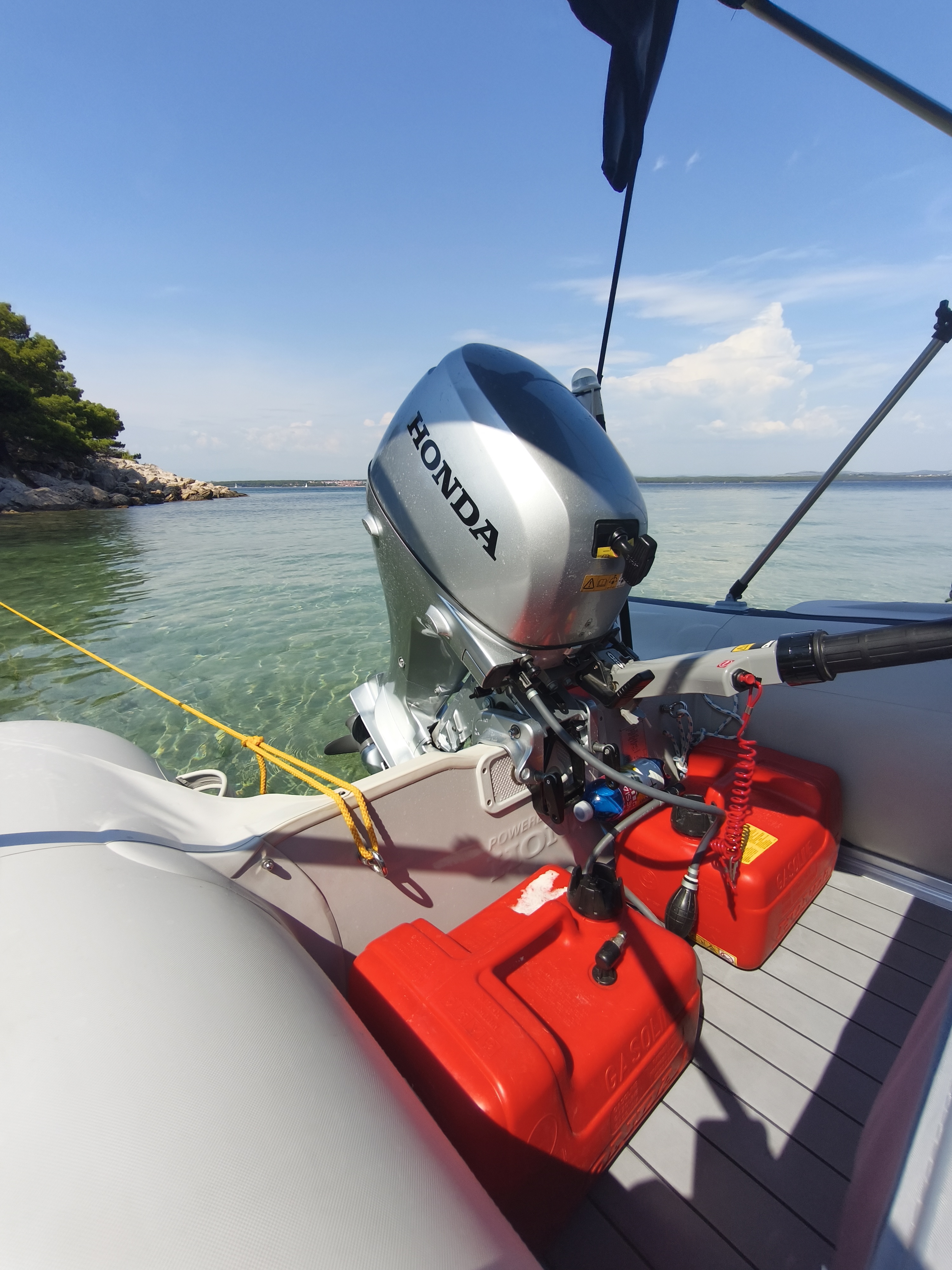 Honda Marine HonWave T 40 AE3 LG Nafukovací člun + lodní motor BF 20 D3 SHU AKCE