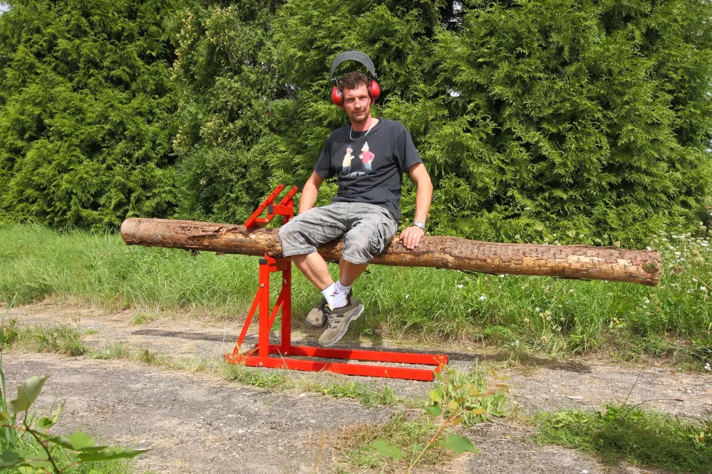 Stojan pro řezání dřeva VARES PROFIHOLDER