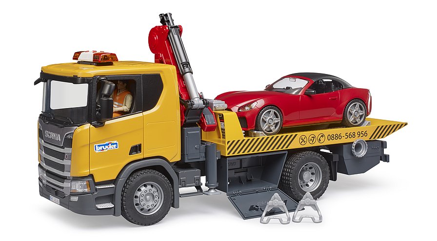 BRUDER 3552 Scania Super 560R – odtahový vůz s Roadsterem a světelným a zvukovým modulem