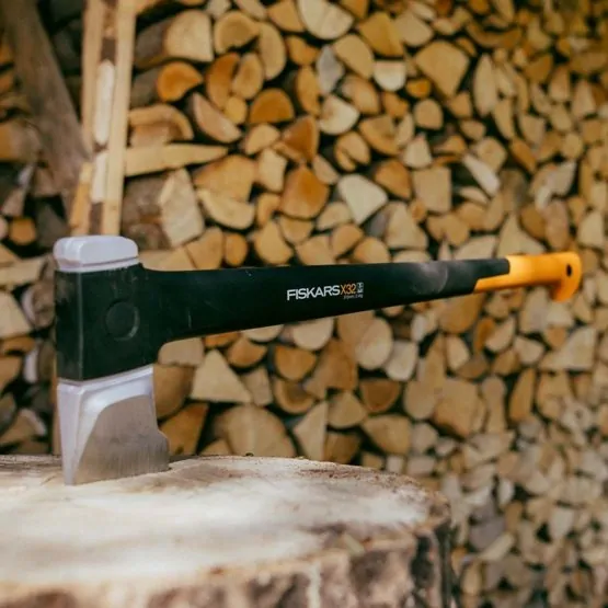 Sekera štípací X32/L/ X-serie FISKARS 1069108