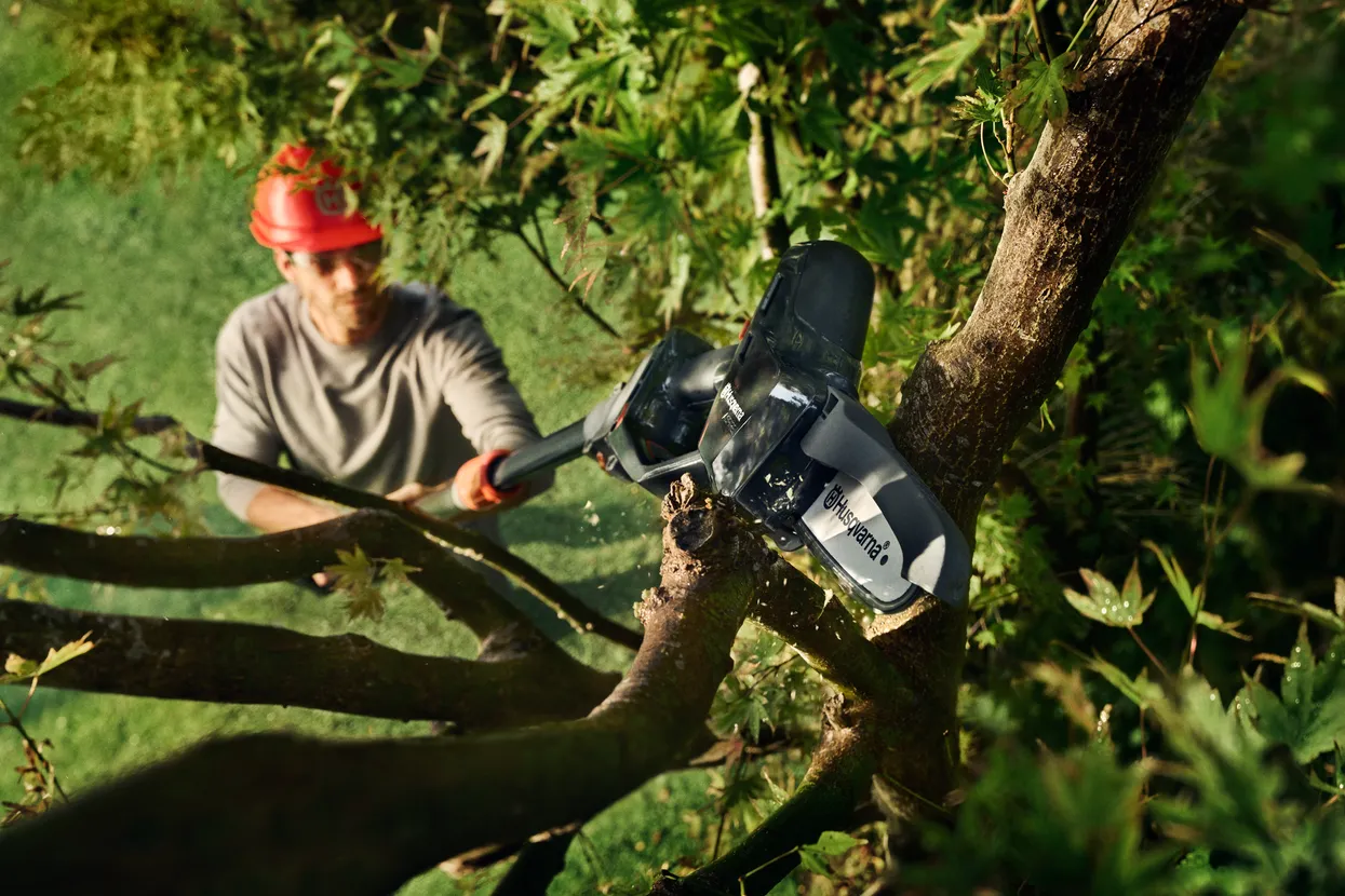 Husqvarna Aspire™ PE5-P4A s akumulátorem a nabíječkou 9706214