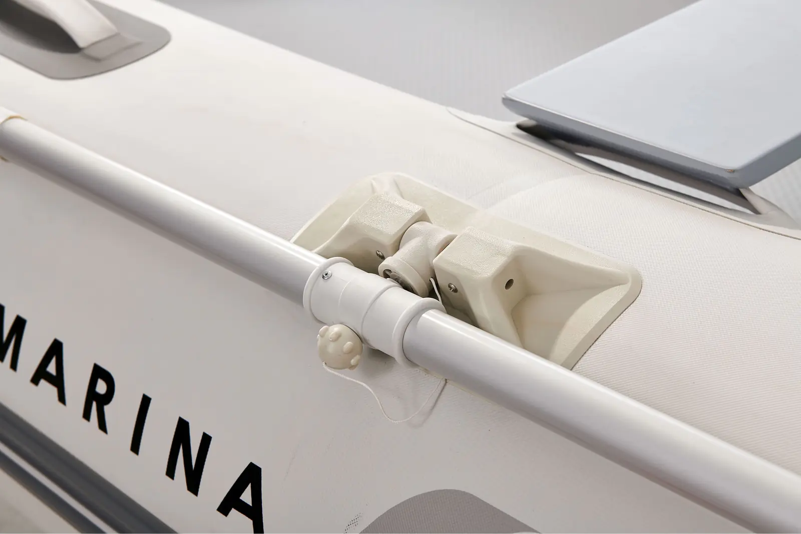 Člun AQUA MARINA Aircat 3,35 m BT-AC335 + Elektromotor WATERSNAKE Venom SXW 54/36 12V 54 lb 91 cm