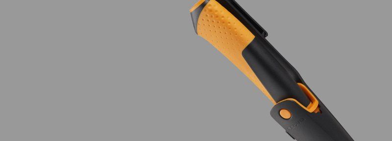Nůž univerzální Hardware s pouzdrem 22 cm Fiskars 1023618