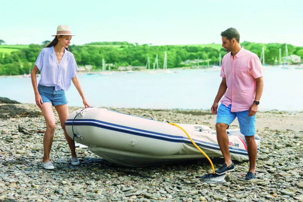 Honda Marine HonWave T 40 AE3 LG Nafukovací člun + lodní motor BF 20 D3 SHU AKCE