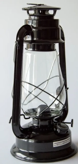 Lampa petrolejová 30cm černá