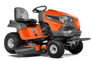 Zahradní traktory Husqvarna – sečení velkých ploch a pohodlná obsluha